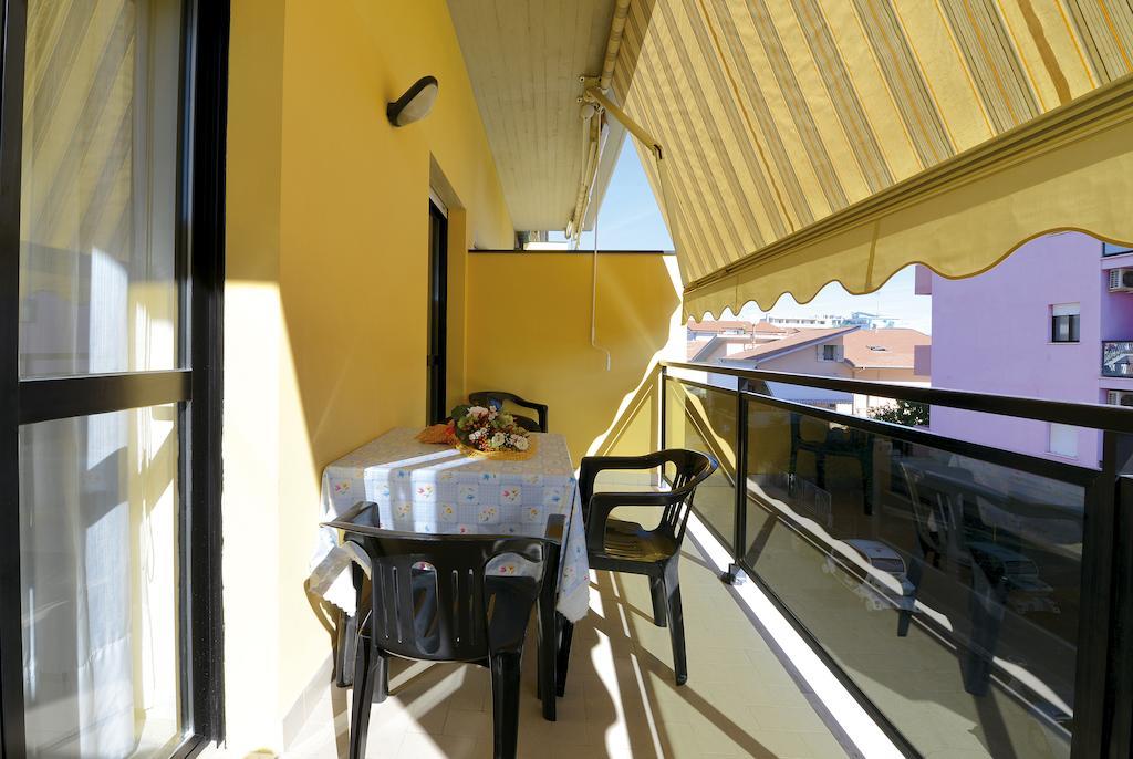 Hotel Residence Margherita Tortoreto Exterior foto